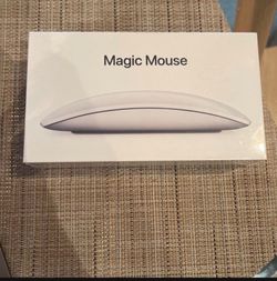 Brand New Apple Mouse