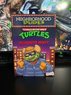 NECA TMNT Neighborhood Dudes: Incognito Mikey 7" Michaelangelo