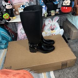 NIB Very Stylish Dolce Vita Boots Black with silver stud accents - Women’s 7