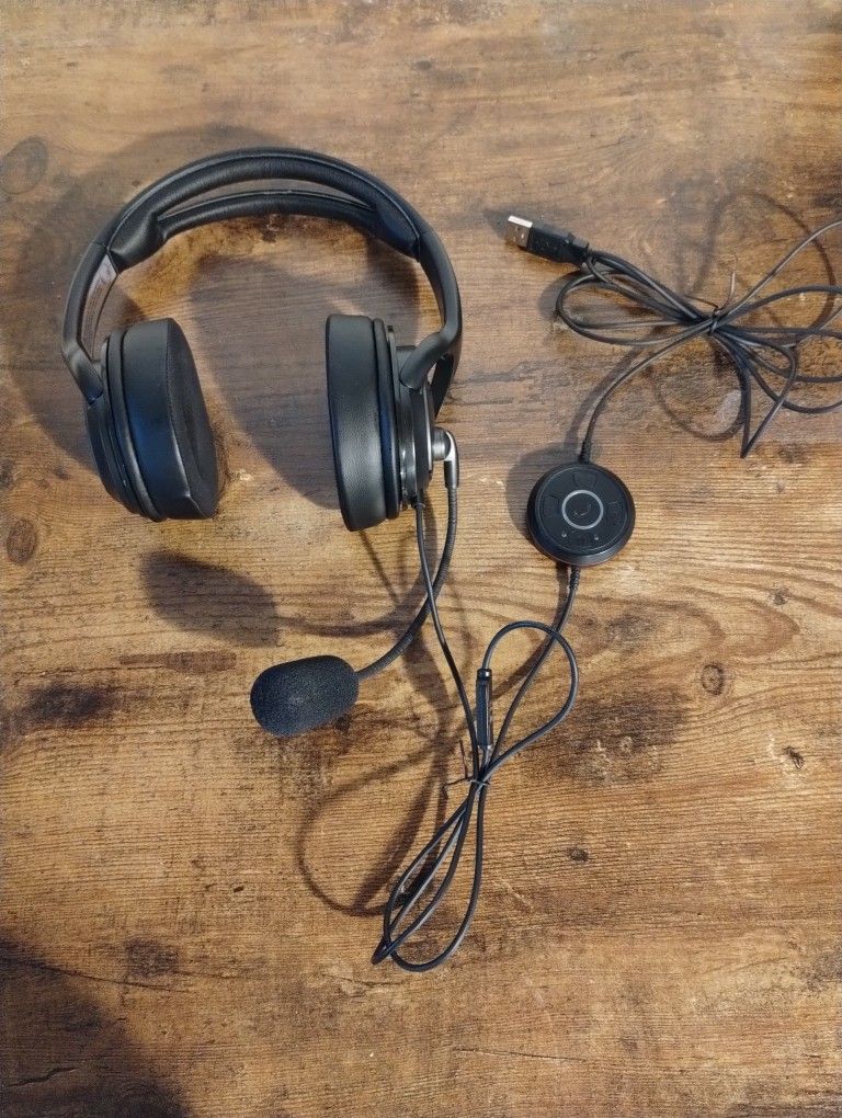 USB Wired Noise Canceling Headset
