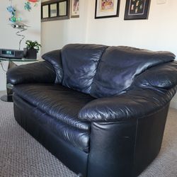 leather couch/sofa