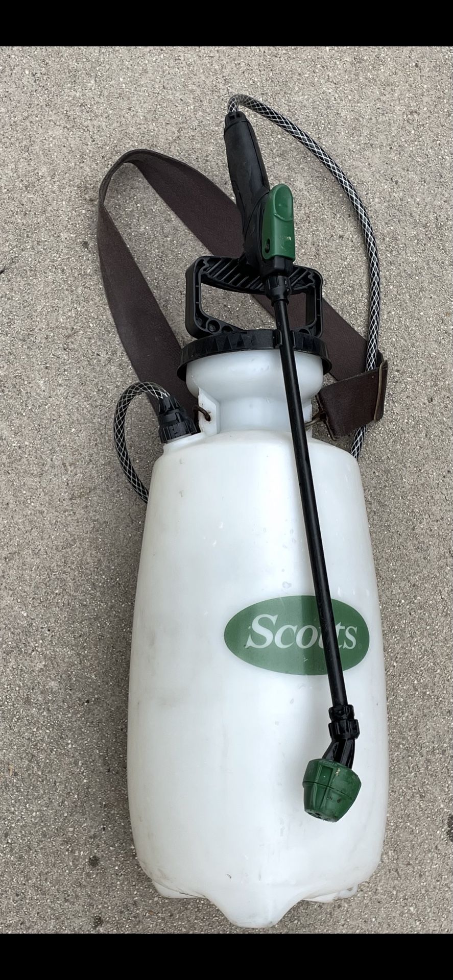 WEED/pest SPRAYER 2 gallon FIRM PRICE. IN EAGLE ROCK