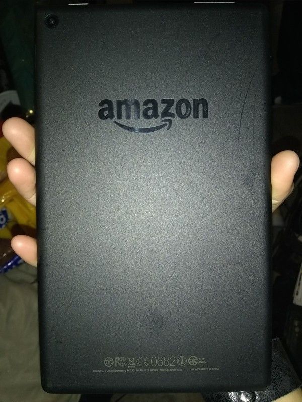 Amazon EU L-2338 Luxembourg tablet