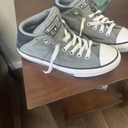Boys Shoes Size 5