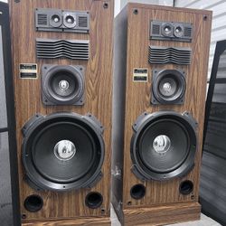 45" high Pair PIONEER CS-T7100  4 Way  AUDIO SPEAKER System Made in Japan