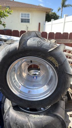 Yamaha Atv rear paddles like new