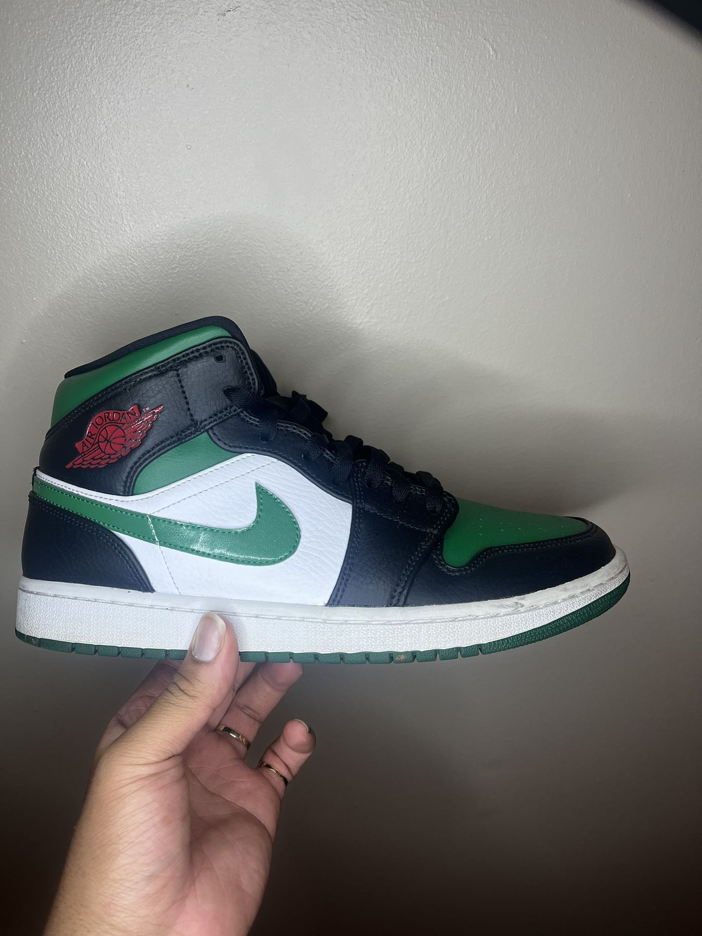 Jordan 1 Pine Green size 10