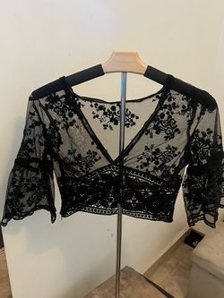 Mesh Floral Crop Top