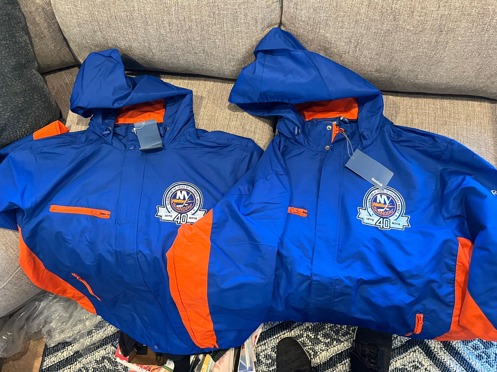 Brand NEW** New York Islanders Reebok Jackets - Size Large, With Tags, Waterproof 