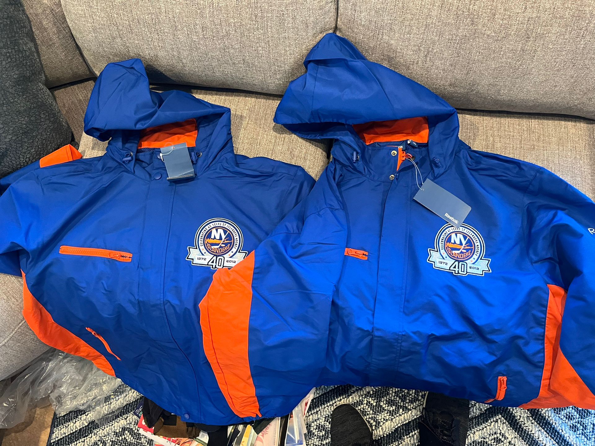 Brand NEW** New York Islanders Reebok Jackets - Size Large, With Tags, Waterproof 