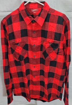 Men's Shirt. Size(L)