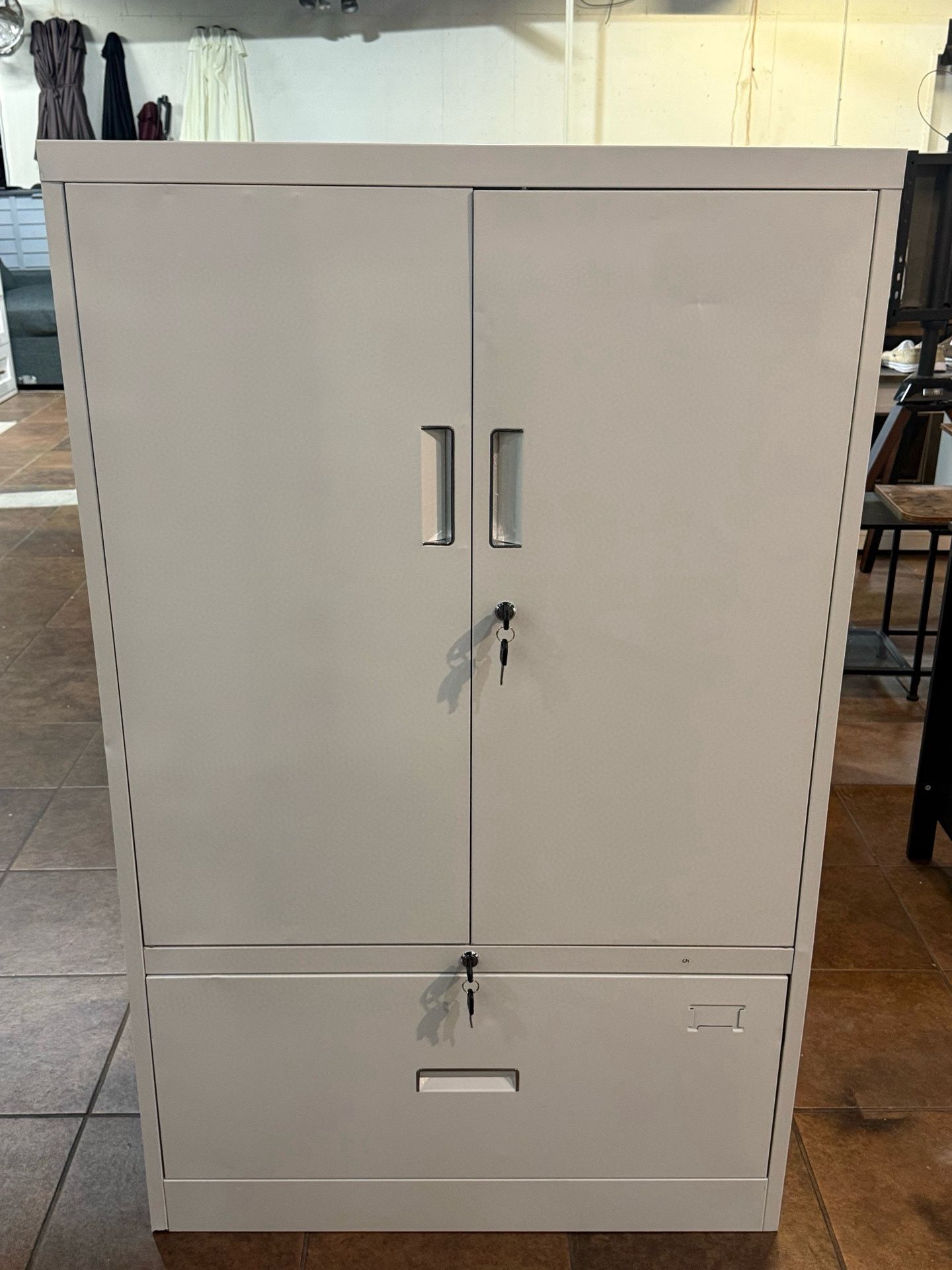 🔥Special Discount 🔥Metal Storage Cabinet with Drawer,52" H*32" W*16" D File Cabinets,Steel Locking Storage Cabinet with Doors and Shelves for Home,O