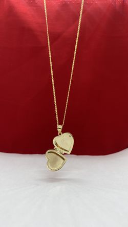 14k Heart Necklace Locket 