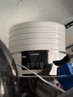 Dehydrator