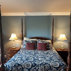 Bernhardt bedroom set includes mattress and box springs