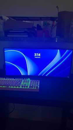 Sceptre 31 curved monitor