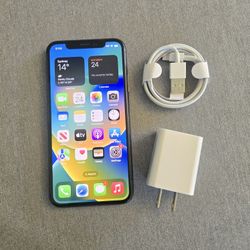 Apple iPhone X 256gb - UNLOCKED - Like New 