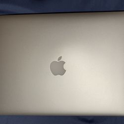 MacBook 15 Pro 