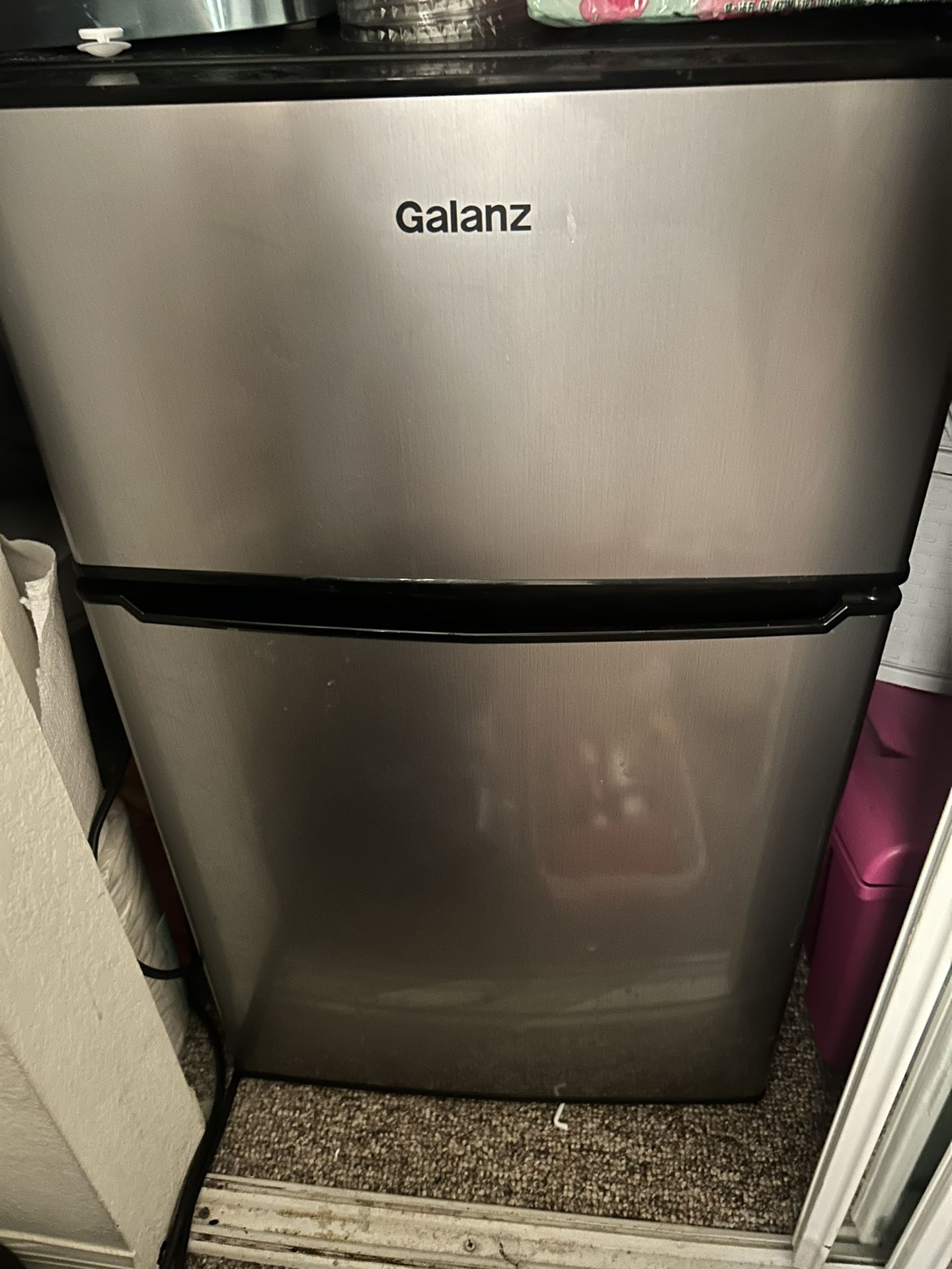 Mini Fridge With Freezer
