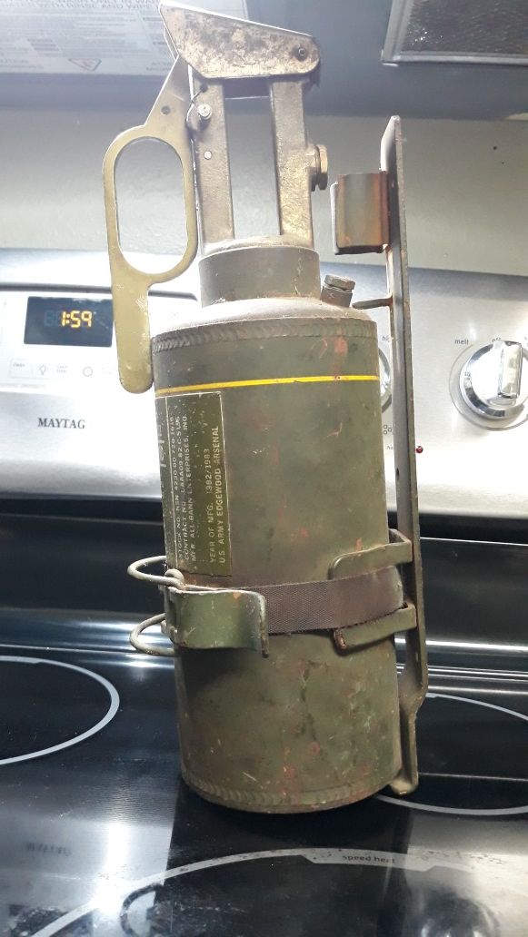 Decontaminating Apparatus, Portable, DS2, ABC-M11. 1982 for Sale