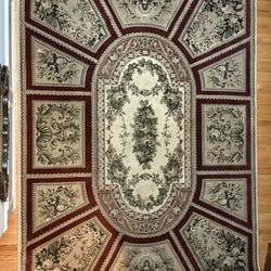 8x10 Traditional Rug