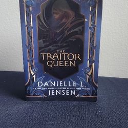 The Traitor Queen Book