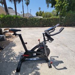 Schwinn IC4 Indoor Cycling Stationary Exercise Bike