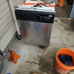 Whirlpool Dishwasher 