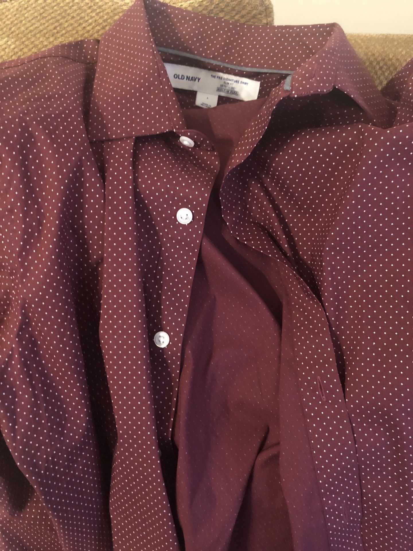 Men Large Dress Shirt. Burgundy With White Dots.