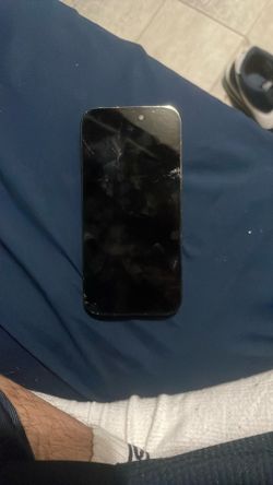 Iphone14 Pro Broken For Pieces