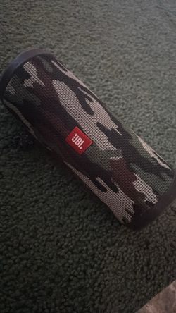 JBL Speaker Camo 