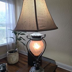 2 Lamps