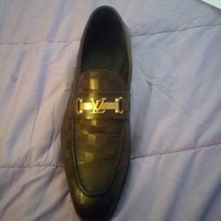 Men's Louis Vuitton Authentic  Many More