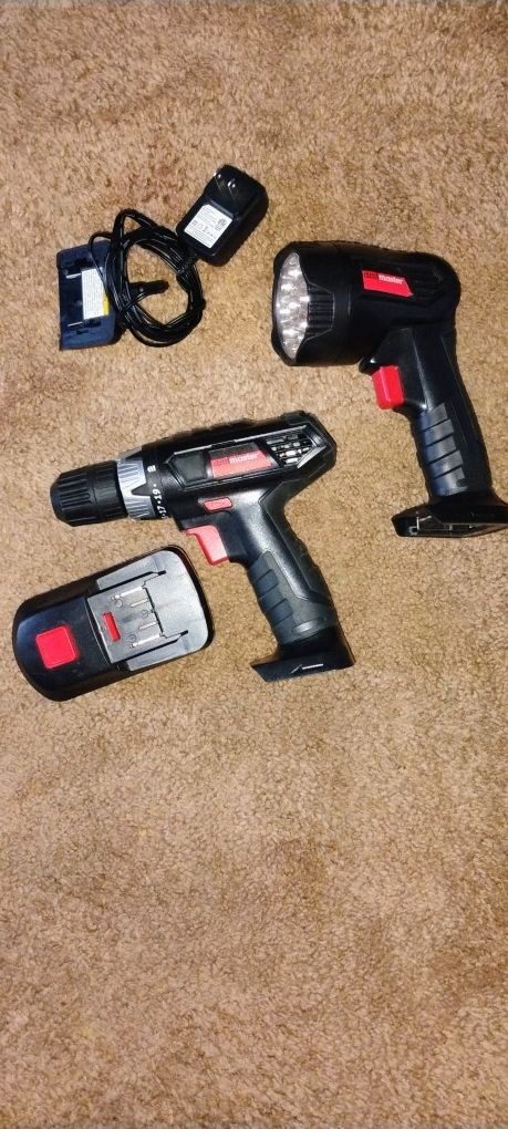 Cordless Drill /Flashlight Set