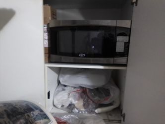 Microwave Oven