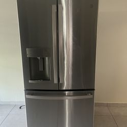 GE Refrigerator
