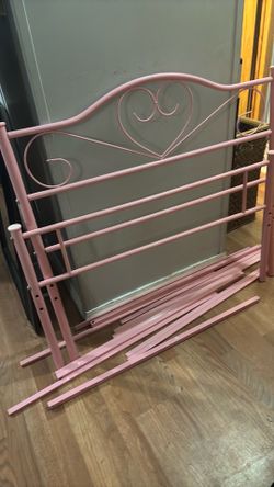 Twin bed