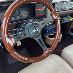 Hiwowsport Steering wheels