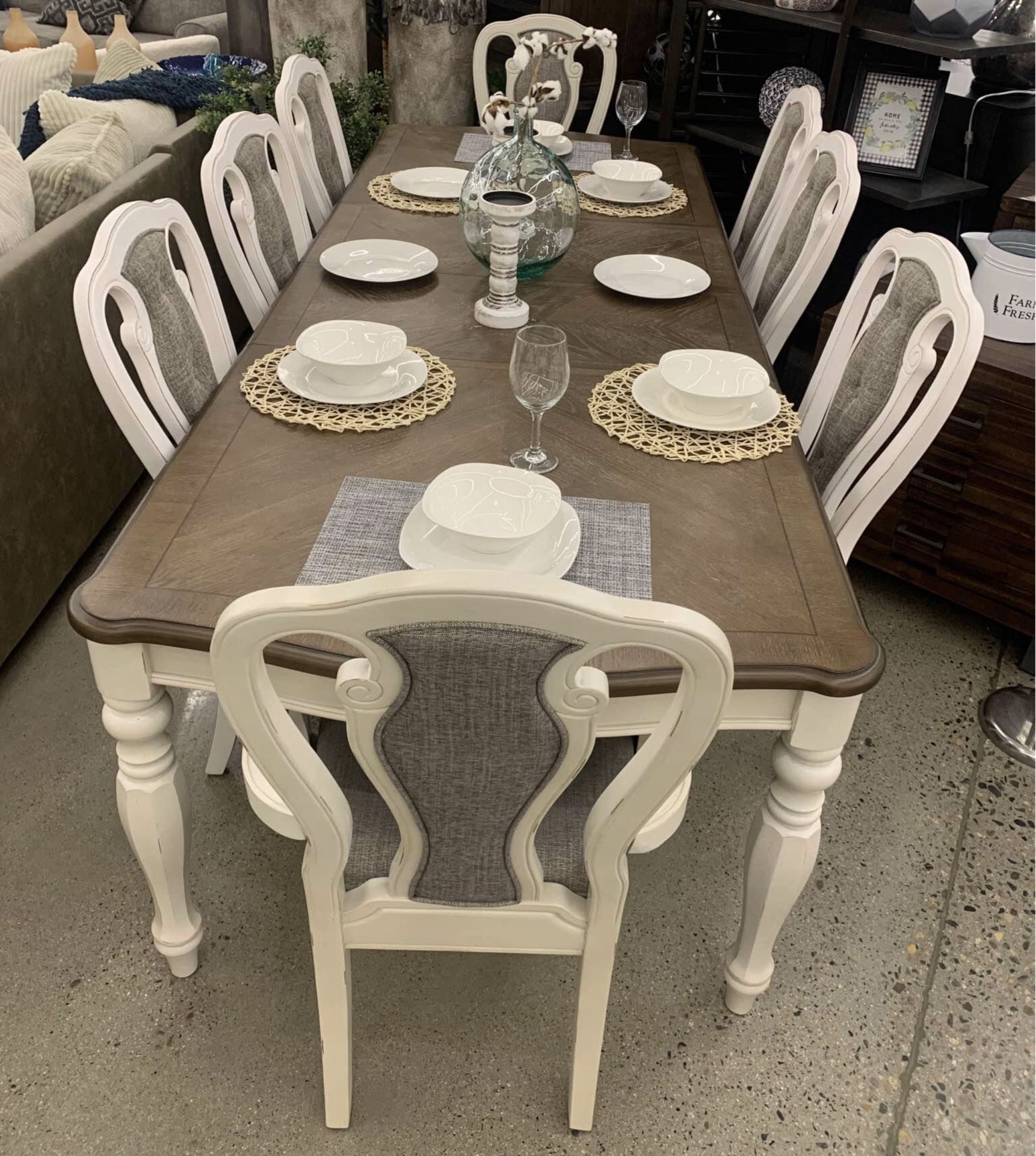 9 Pc Dining Set