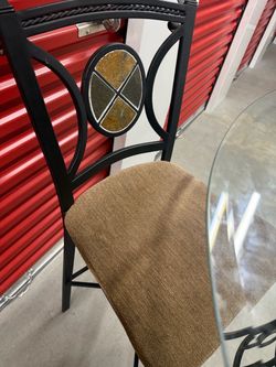 2 Bar Stools