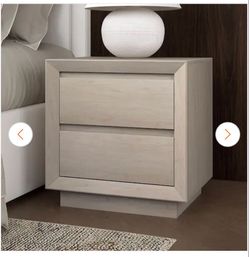 NEW SET OF 2 NIGHSTANDS IN BOX