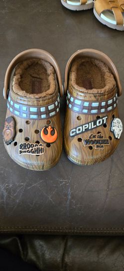 Toddler crocs pre Owned Star Wars Chewbacca size 8