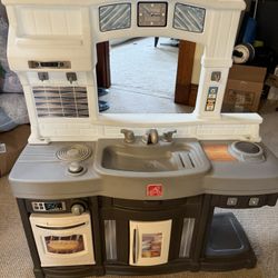 Kids Pretend Kitchen Free