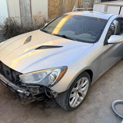 Génesis Coupe Parts