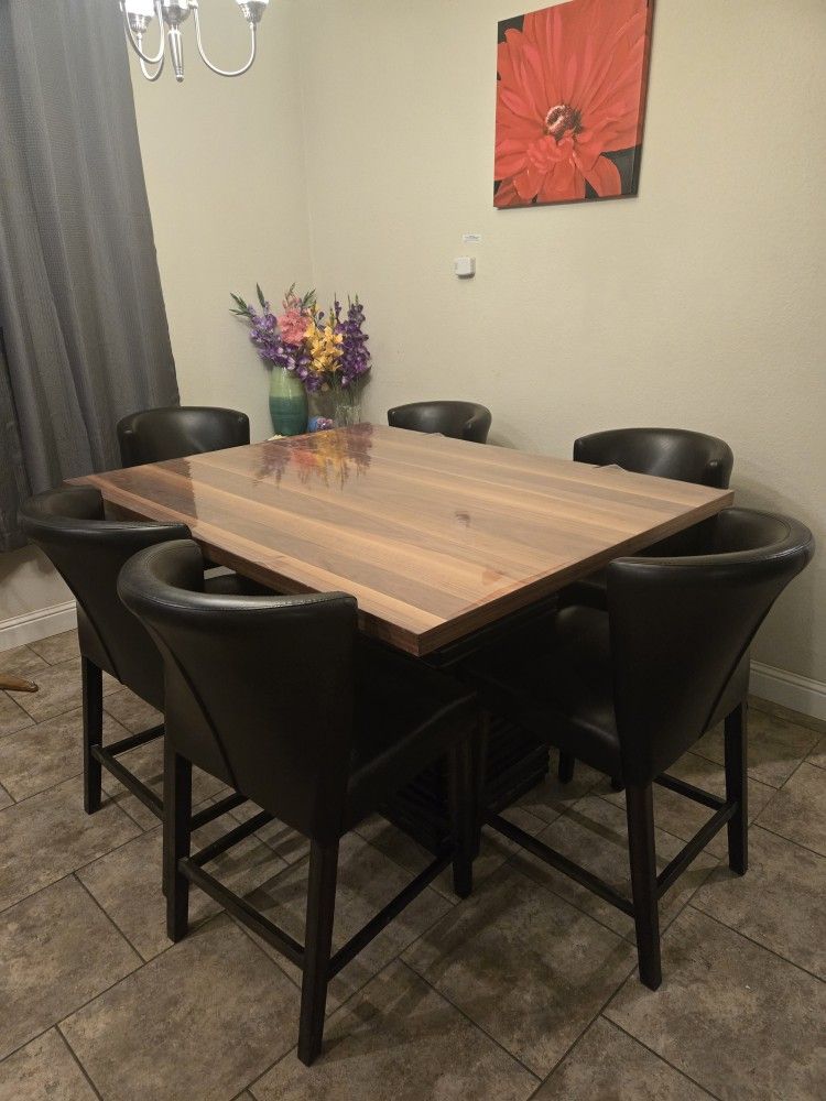 Beautiful Walnut Dining Room Table