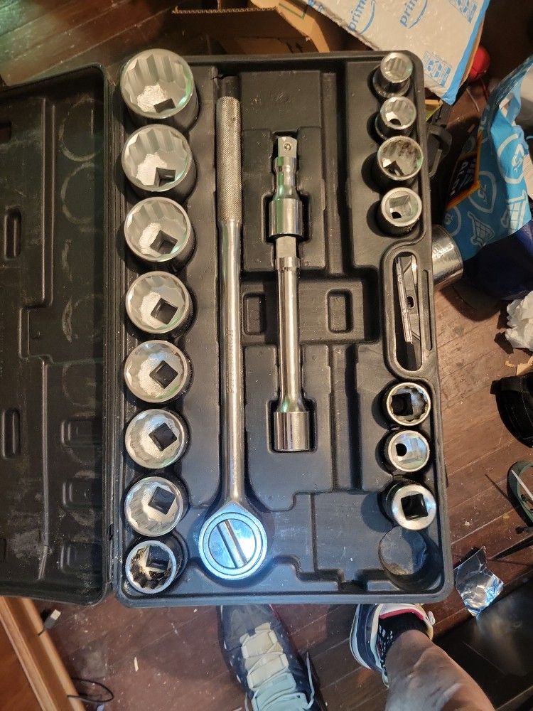 PITTSBURGH 3/4 in. Drive SAE Jumbo Socket Set, 20-Piece