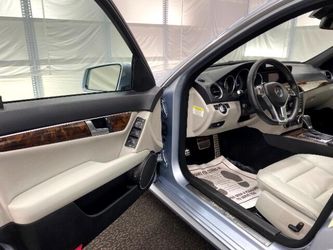 2013 Mercedes-Benz C-Class Thumbnail