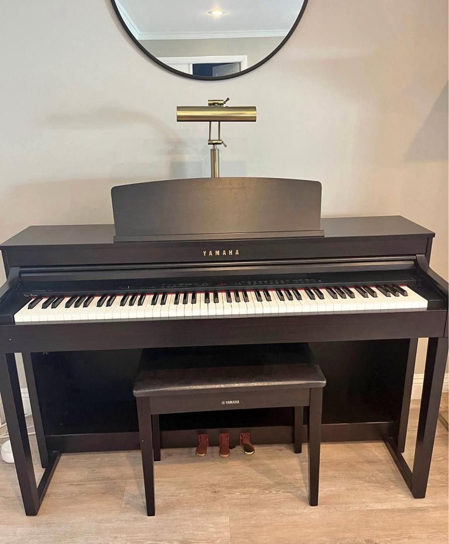 Yamaha-Clavinova-CLP-440-88 Weighted-Keys