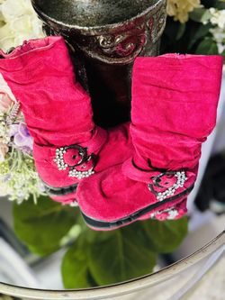 Boots (size 7 ) 