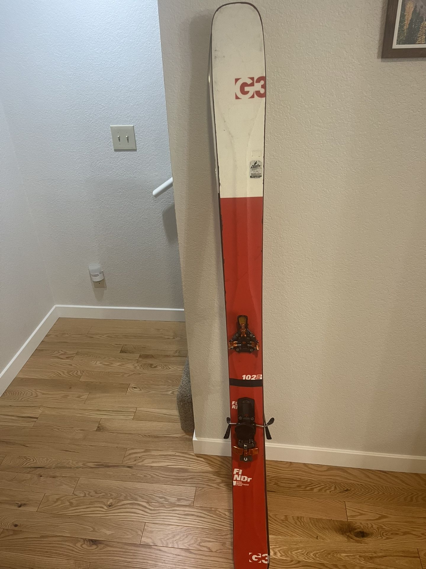 G3 174cm Findr Skis With Ion 10 Bindings. 